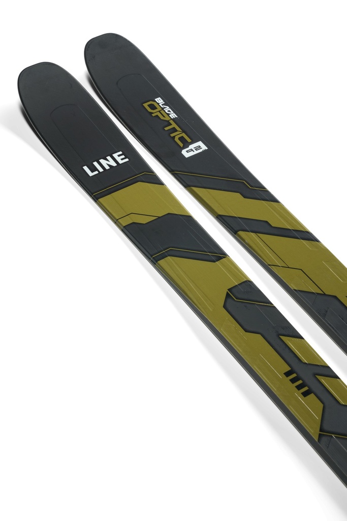 Ski Line Blade Optic 92 2024